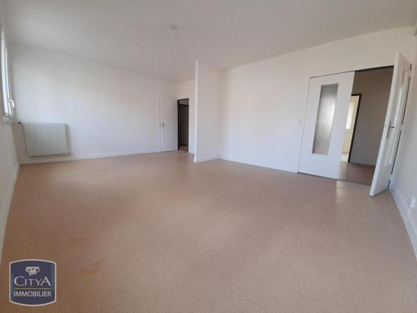 Appartement à louer 5 pièces 90.04m²