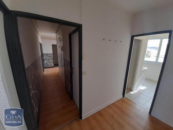 Appartement à louer 5 pièces 90.04m²