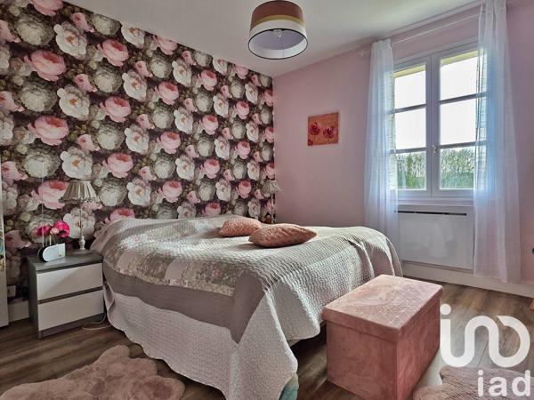 Maison 5 pièces de 134 m² à Luxé (16230)