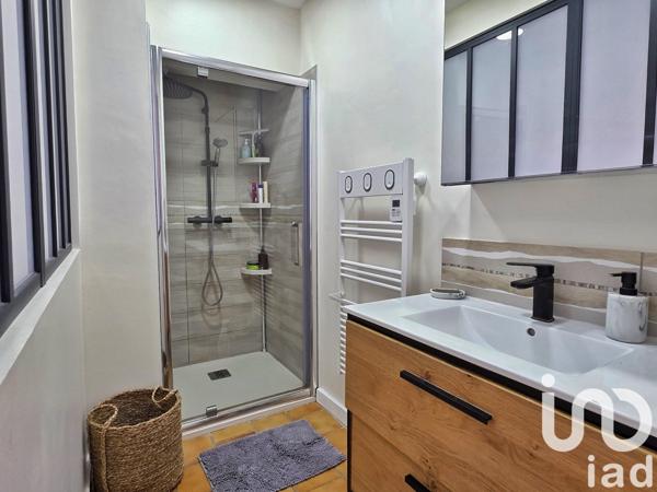 Maison 5 pièces de 134 m² à Luxé (16230)