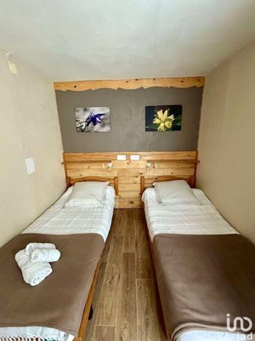 Immeuble de 520 m² à Eaux-Bonnes (64440)