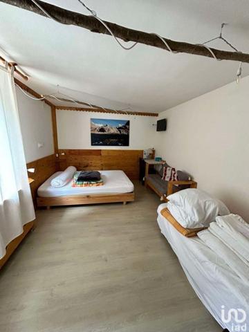 Immeuble de 520 m² à Eaux-Bonnes (64440)