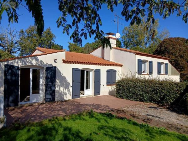Maison à louer à Commequiers en Vendée (85220), ref : 85091-L394