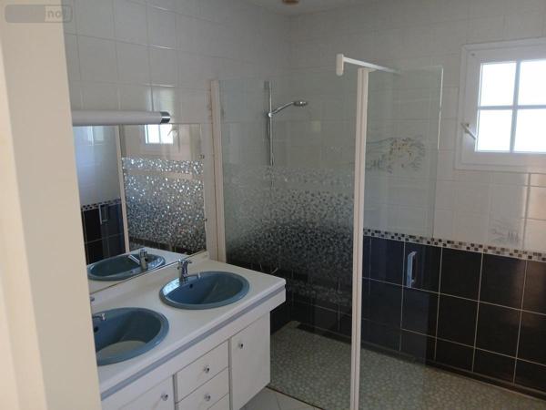 Maison à louer à Commequiers en Vendée (85220), ref : 85091-L394