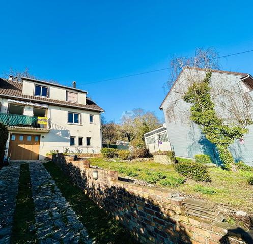 Maison Chanteloup Les Vignes 6 pièce(s) avec vue imprenable €362 250 ** - Référence 1663