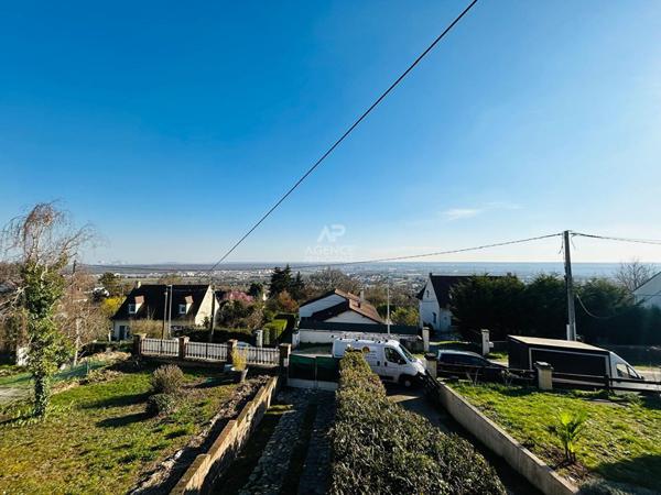 Maison Chanteloup Les Vignes 6 pièce(s) avec vue imprenable €362 250 ** - Référence 1663