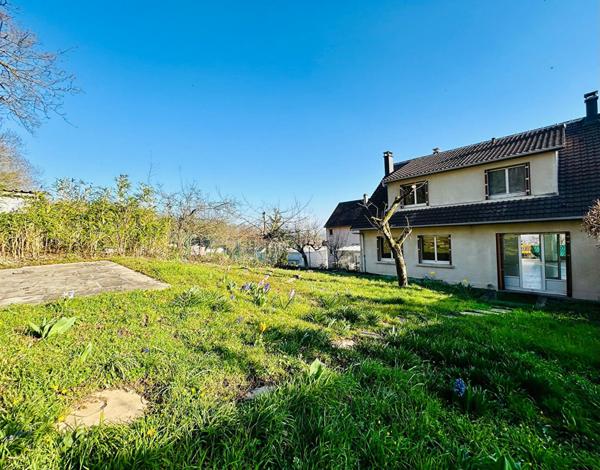 Maison Chanteloup Les Vignes 6 pièce(s) avec vue imprenable €362 250 ** - Référence 1663