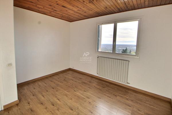 Maison Chanteloup Les Vignes 6 pièce(s) avec vue imprenable €362 250 ** - Référence 1663