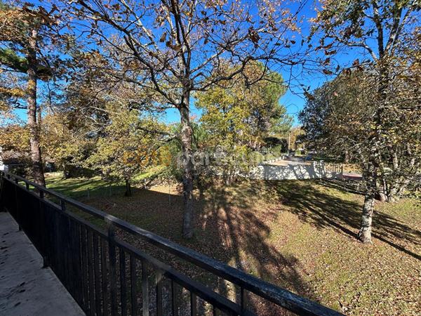 Vente Maison147 m² - 8 Pièces - SOULAC SUR MER (33780)