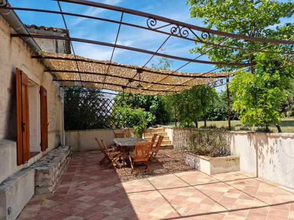 Triangle d’Or : maison de caractère de 6 chambres avec grand jardin et piscine