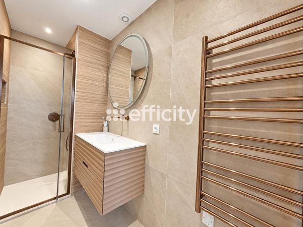 Appartement
         2 pièces
        - 36 m² Exclusivité 345 000 € *