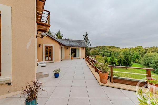 Maison à vendre  7 pièces - 207 m2 ARGENTRE - 53