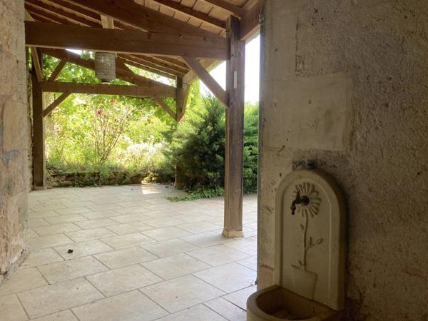 Belle maison avec piscine et salle de concert