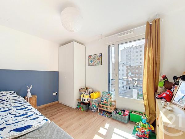 Appartement F4 à vendre  4 pièces - 82,48 m2 COLOMBES - 92