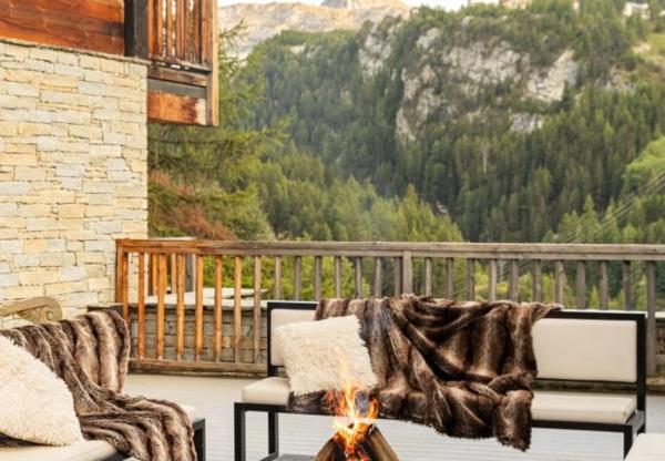 Chalet de luxe 5 pièces TIGNES (73) skis aux pieds , 300 m2 entièrement aménagé et décoré