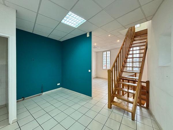 MOURIES - LOCAL COMMERCIAL 112 M²