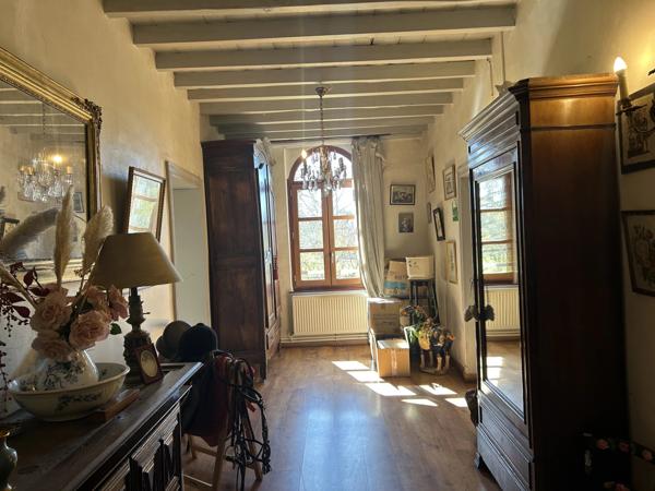 Propriété équestre idéale pour la vie de famille, 5 chambres, 5 ha, piscine