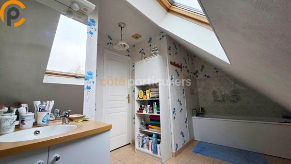 Vente
                Maison142 m² - 7 Pièces -
                    ORCHIES (59310)