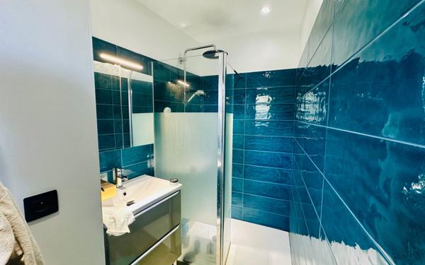 Maison à vendre    4 pièces • 132,83 m2 Solliès-Ville