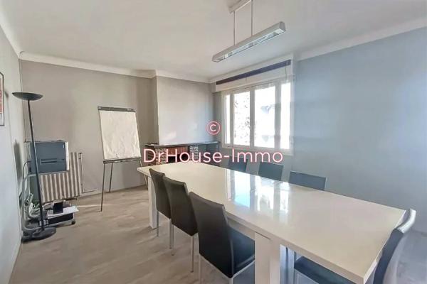 Maison à vendre 9 pièces de 225 m²