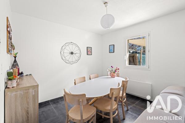 Maison à vendre 4 pièces 98,57 m² Saint-Maximin-la-Sainte-Baume