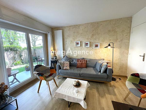 Appartement à PLAISIR, 78370 - 4 pièces 82m²