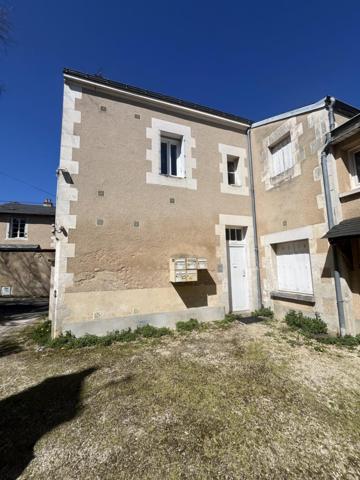 Studio en centre-ville historique de Poitiers avec place de parking privative !