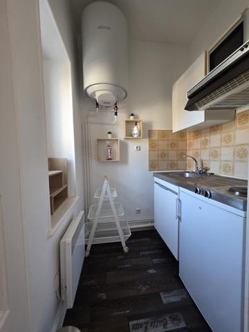 Studio en centre-ville historique de Poitiers avec place de parking privative !