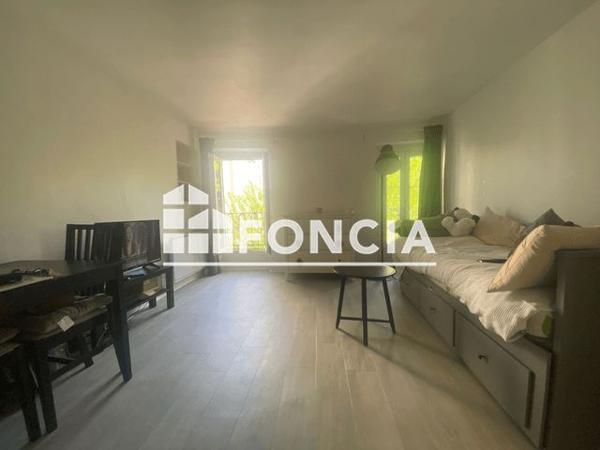 Location Studio 21.49 m² - Saint Germain En Laye 78100