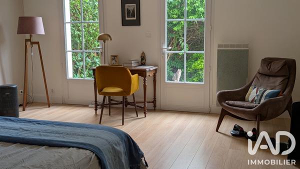 Maison à vendre 8 pièces 280 m² Saintes
