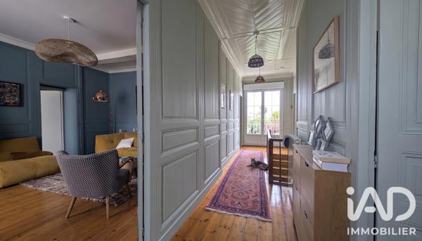 Maison à vendre 8 pièces 280 m² Saintes