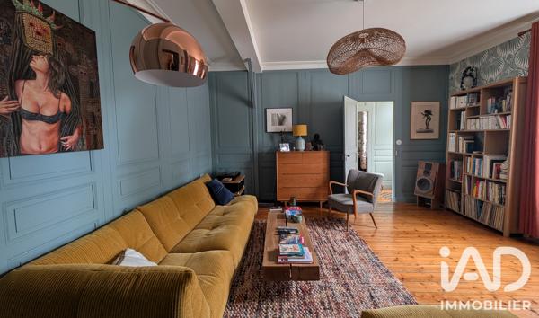 Maison à vendre 8 pièces 280 m² Saintes