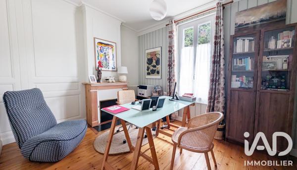 Maison à vendre 8 pièces 280 m² Saintes
