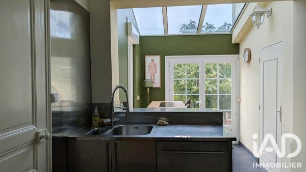 Maison à vendre 8 pièces 280 m² Saintes
