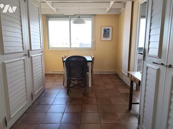 MAGNIFIQUE T5 EN DUPLEX A  PAS DE LA PLACE NAPOLEON