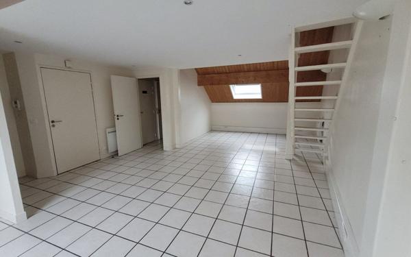 Appartement à louer    3 pièces • 57,61 m2 Dammarie-les-Lys