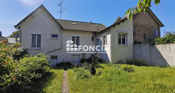 À vendre Maison 6 pièces 116 m² - Vaux-le-pénil 77000