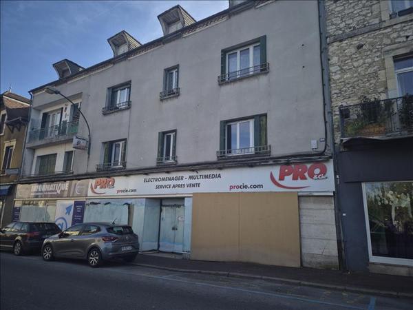 Immeuble à vendre |  Souillac |  900 m²