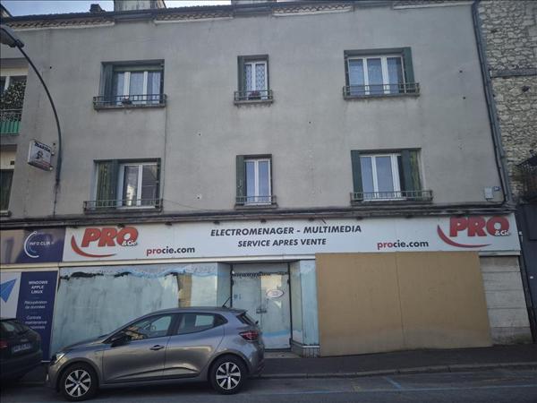 Immeuble à vendre |  Souillac |  900 m²