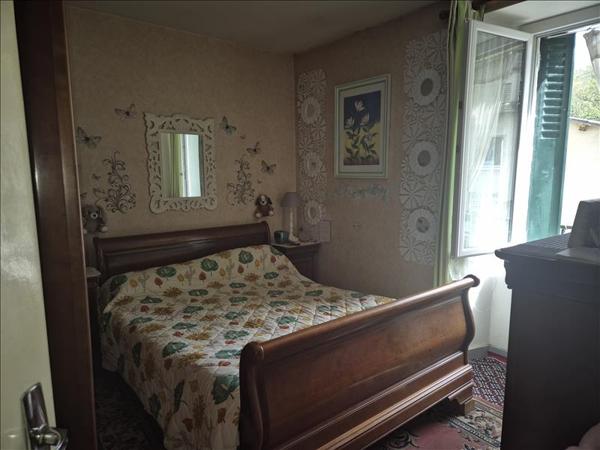 Immeuble à vendre |  Souillac |  900 m²