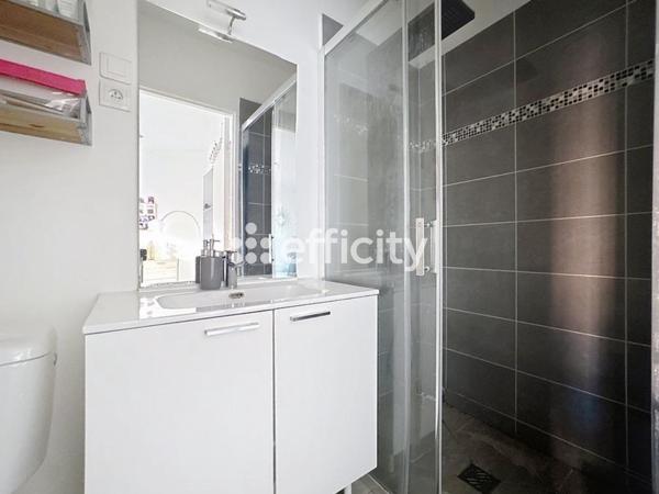 Maison 5 pièces - 115 m² Exclusivité efficity