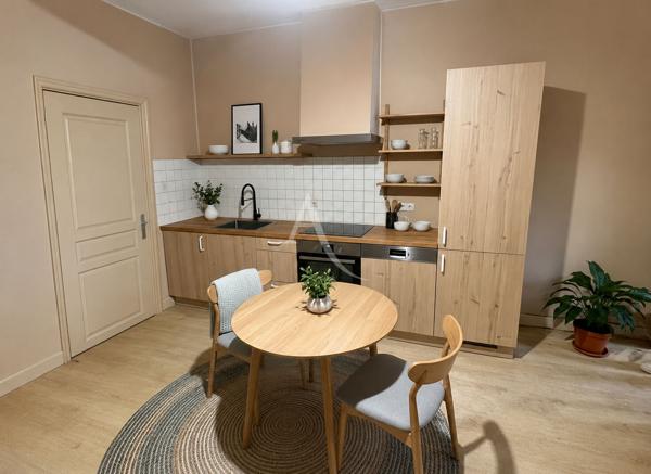 Maison Saintes 2 pièce(s) 43.67 m2