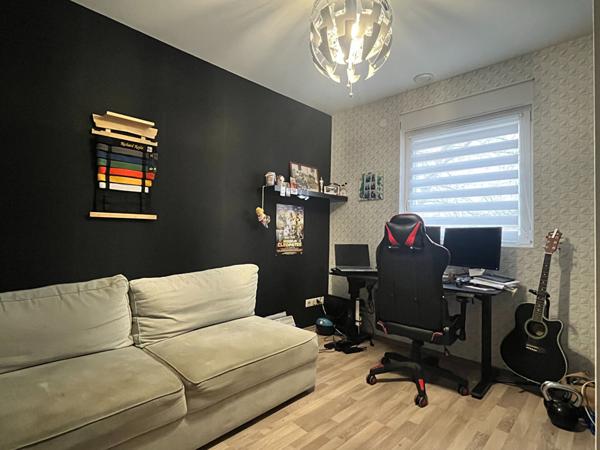 Maison - 6 pièces - 140 m²