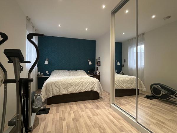 Maison - 6 pièces - 140 m²