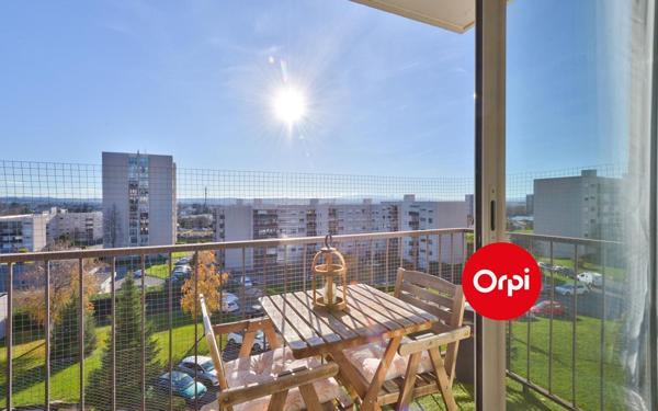 Appartement à vendre    5 pièces • 90,50 m2 Saint-Priest