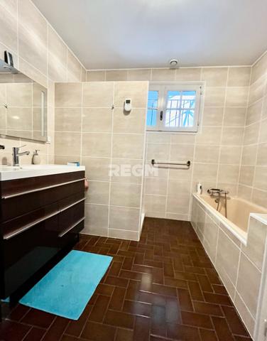 Léognan (33850) maison Leognan