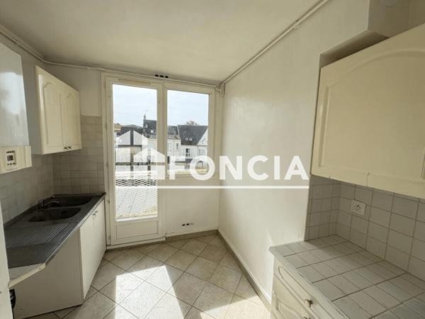 Location Appartement 3 pièces 56.03 m² - 28 RUE DE GESVRES Beauvais 60000