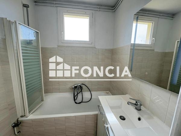 Location Appartement 3 pièces 56.03 m² - 28 RUE DE GESVRES Beauvais 60000