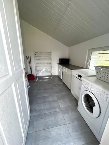 Belle maison 85m²-4ch+garage et 2184m² de terrain à Creutzwald Creutzwald (57150)