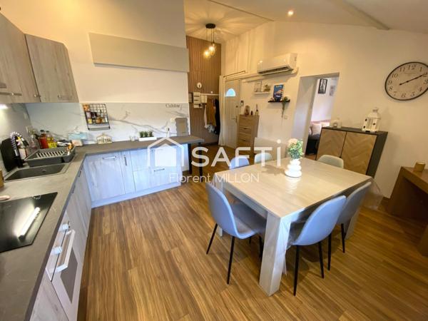 T3 entièrement rénové proche écoles et commerces.